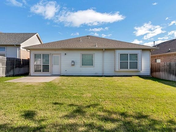 2nd image of 2698 Bull Shoals Dr