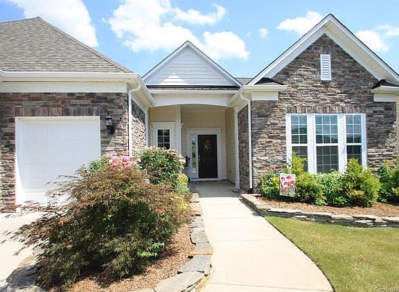 2nd image of 4062 Ambleside Dr