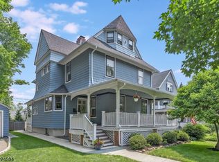 83 Winsor Pl, Glen Ridge, NJ 07028