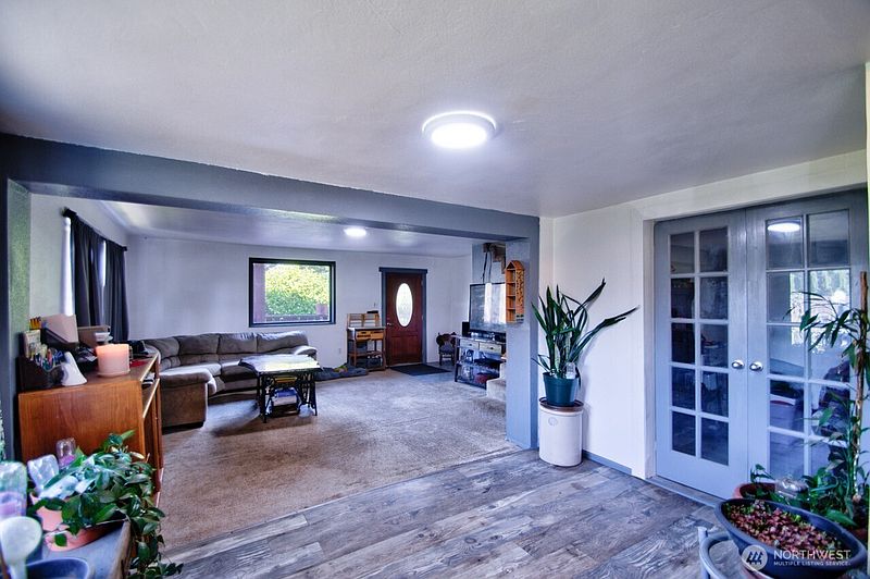 3rd image of 715 Copalis Beach Road