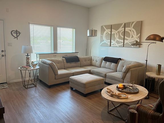 2nd image of 776 Delany Cove Ct