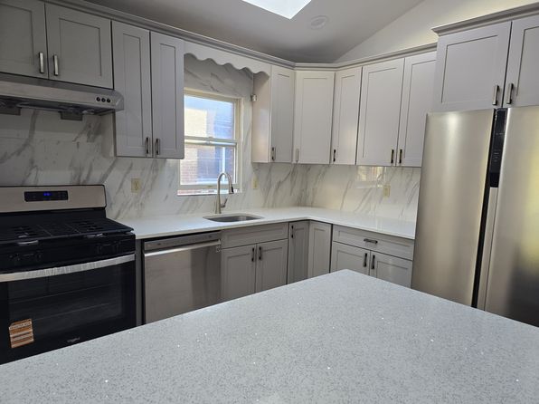 4038 Francis Lewis Blvd FL 2