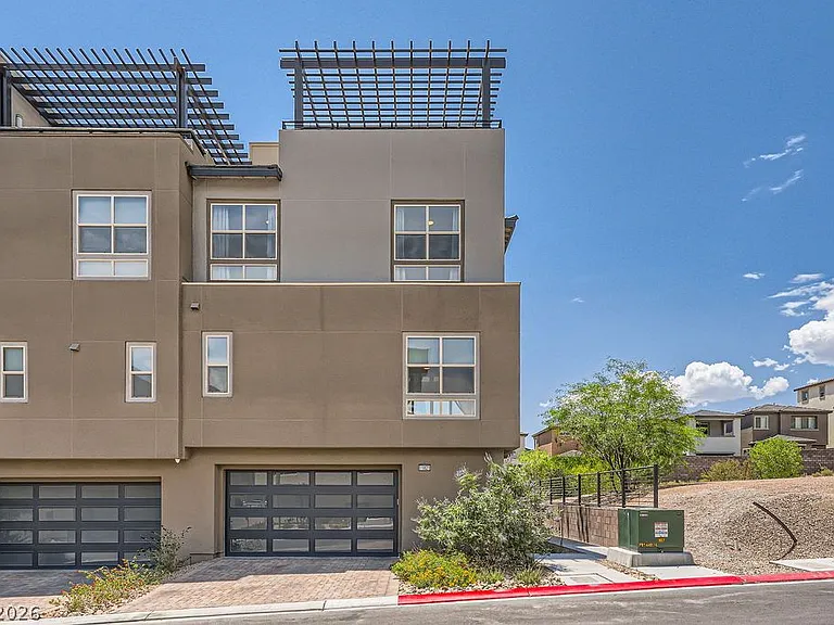 11821 Stone Run Ave — Photo 10