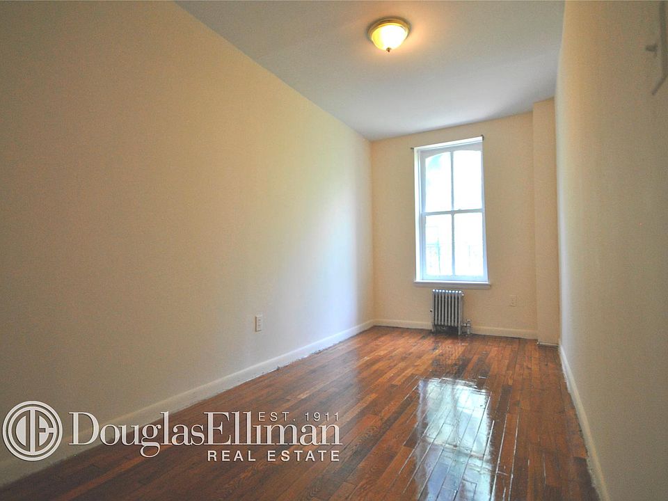 1st image of 20 Columbia Pl APT B038