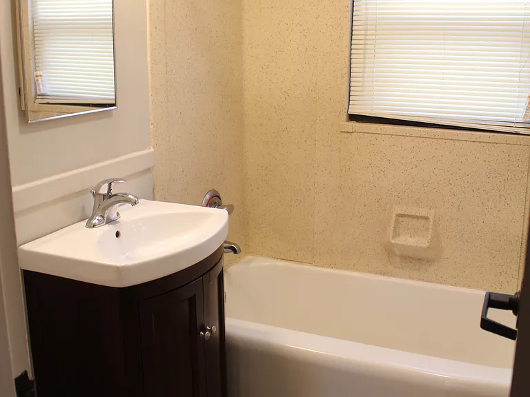 Ridgeview Apartments — Photo 4