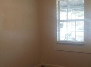 740 Ritchey St, Gainesville, TX 76240