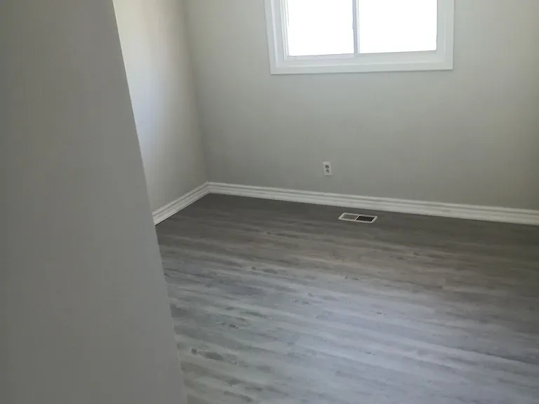 1128 Upper Wellington St #12 — Photo 10