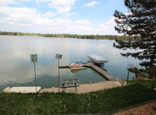 6809 N Tichigan Rd, Waterford, WI 53185