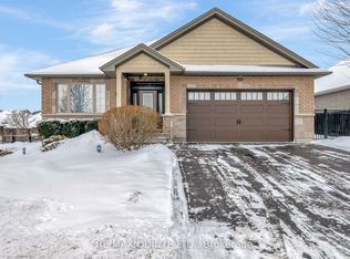 100 Pinnacle St N, Brighton, ON K0K 1H0