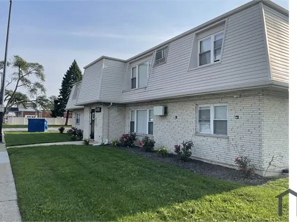 10769 S Pulaski Rd #7, Chicago, IL 60655