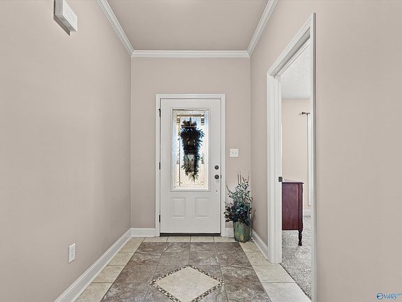 5th image of 19374 Meadows Rd