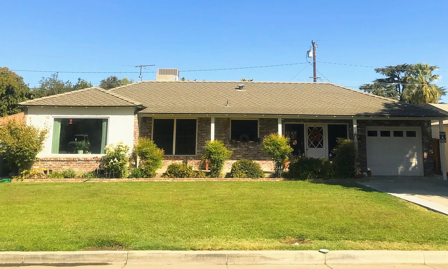 158 W Sandra Ave photo 1