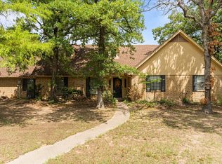 310 Kruger Rd, Aubrey, TX 76227