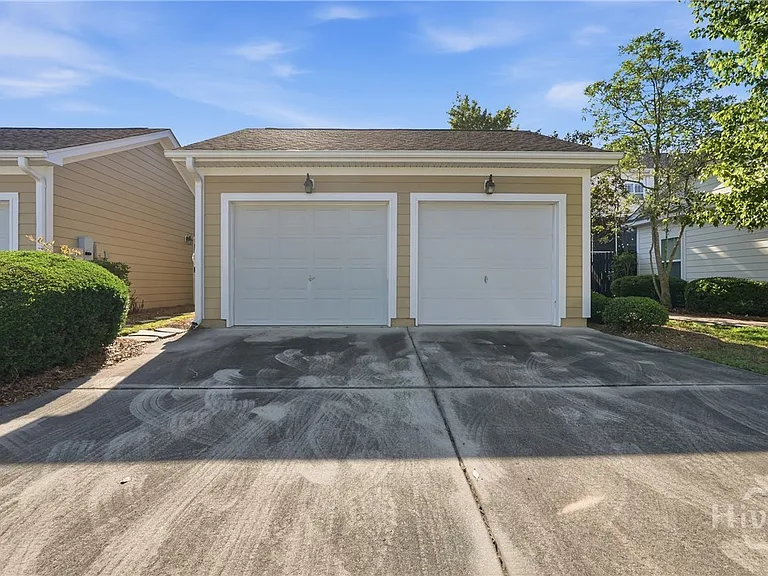 313 Lake View Dr — Photo 36