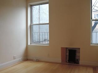 364 W 15th St APT 10, New York, NY 10011