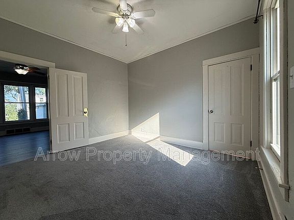 4th image of 4019 Lenox Ave