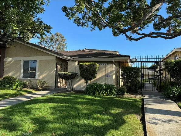204 W Hemlock St, Port Hueneme, CA 93041