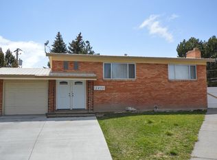1450 Riviera Dr, Idaho Falls, ID 83404