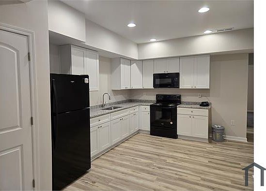 1st image of 2214 Margaret Ave