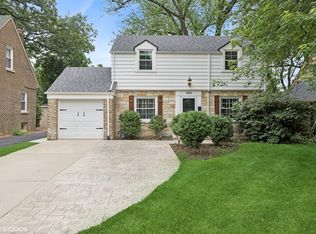 3935 Wolf Rd, Western Springs, IL 60558