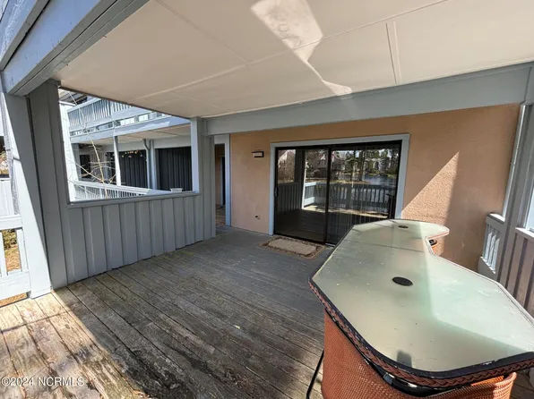 1104 Harbourside Drive, New Bern, NC 28560