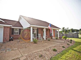 1037 Spanish Oak Dr, Pearl, MS 39208