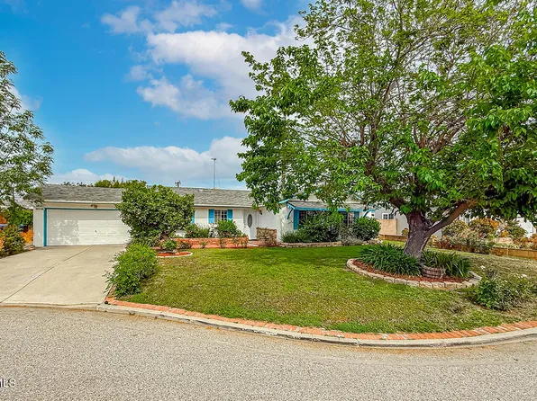 1460 Vaquero Dr, Simi Valley, CA 93065