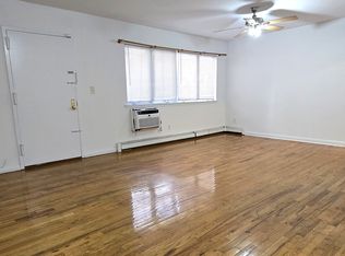 29-13 31st Ave #1R, Astoria, NY 11102