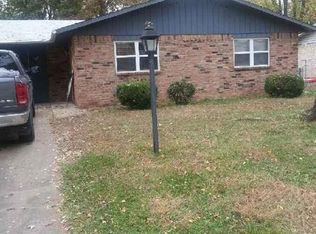 1903 Theodore Dr, Springdale, AR 72762