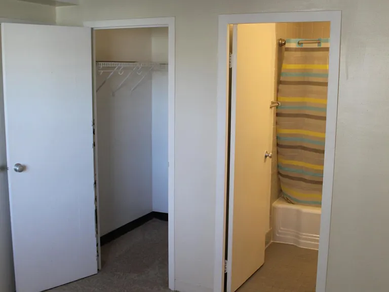 Kennilworth Apartments — Photo 12