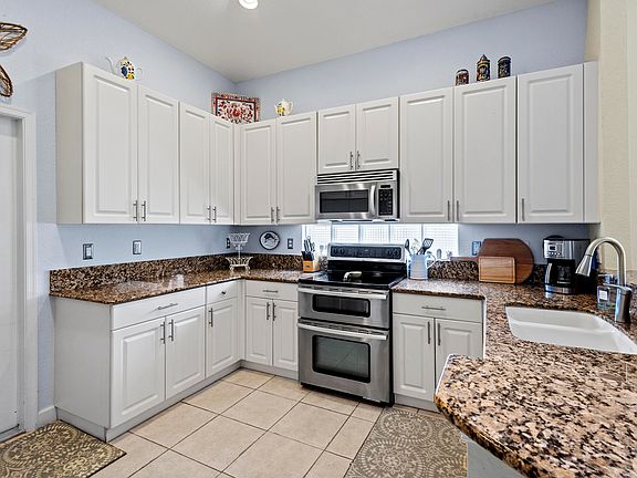 2nd image of 7085 SE Cricket Ct