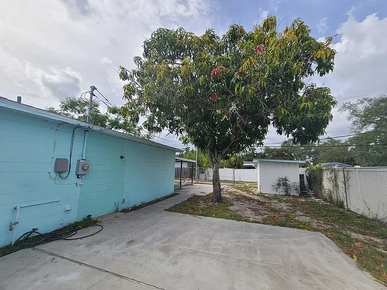5011 6th Ave S — Photo 34
