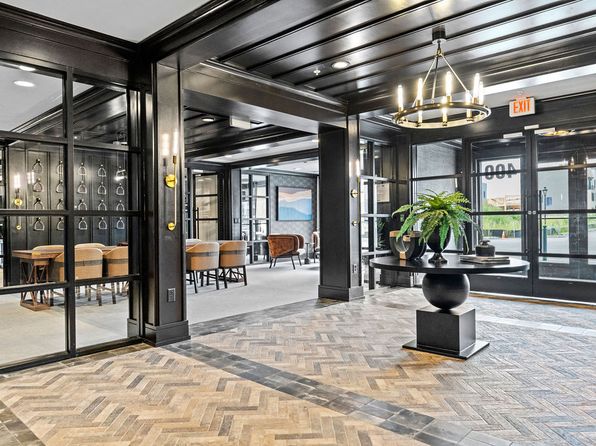 400 Paddock Cir #412