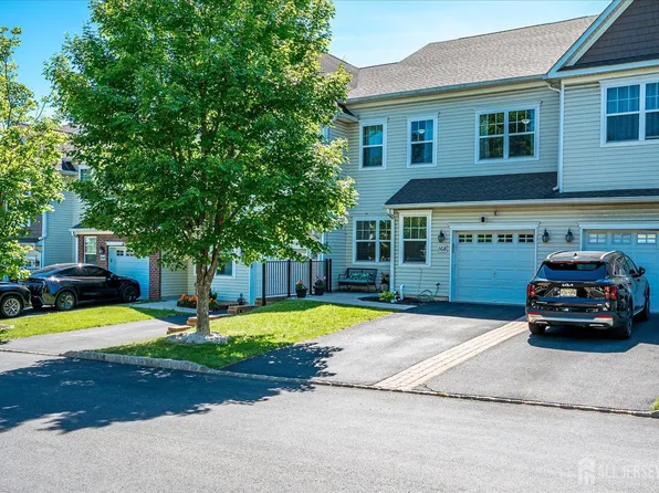 168 Savoth Ln, Colonia, NJ 07067