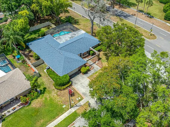10 Linden Ln, Palm Harbor, FL 34683
