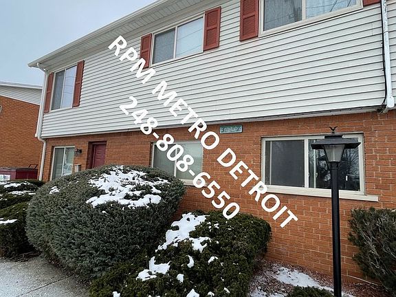 2nd image of 36247 Hathaway St #5