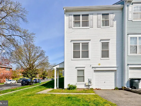 1900 Trenton Pl SE, Washington, DC 20020