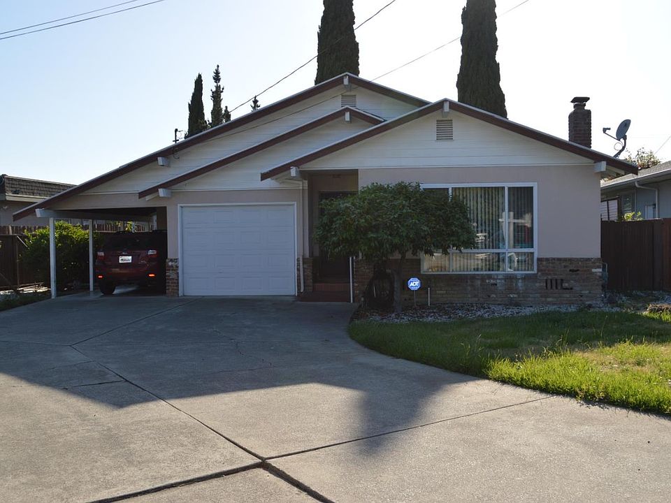 1st image of 3731 Catalina Ct