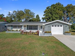 7801 Raintree Dr, New Port Richey, FL 34653