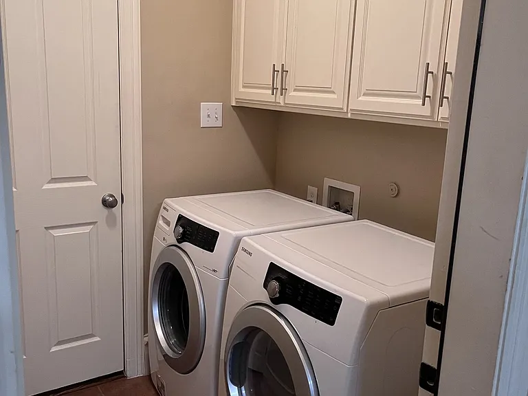 2128 Portwood Way — Photo 2