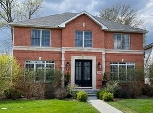 524 S Delphia Ave, Park Ridge, IL 60068