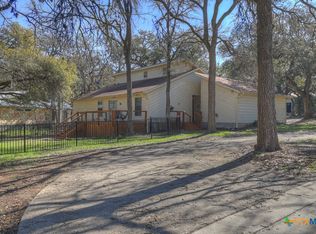 7 Brookhollow Dr, Wimberley, TX 78676