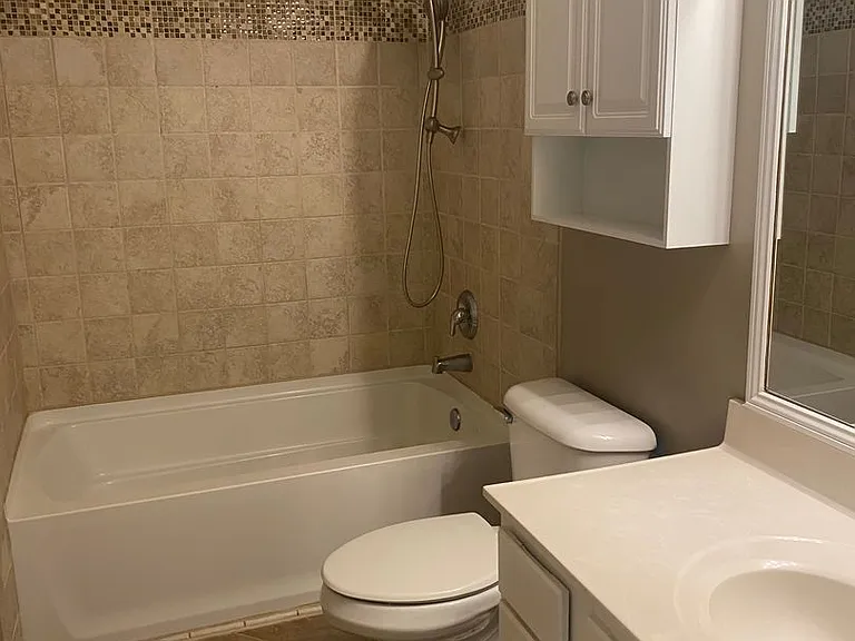 9837 N Olde Towne Wynd SE — Photo 20