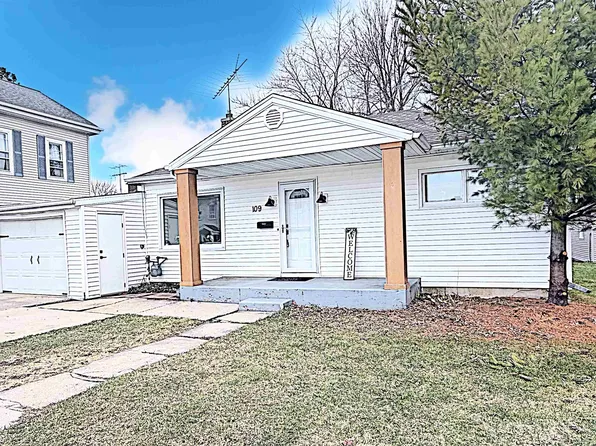 109 N Madison St, Chilton, WI 53014