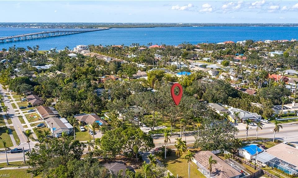 1st image of 4626 McGregor BLVD