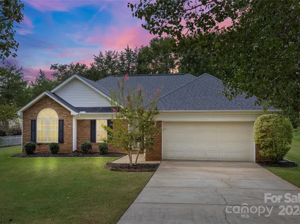 1315 Trull Pl, Monroe, NC 28110