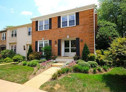 2nd image of 2083 Hopewood Dr