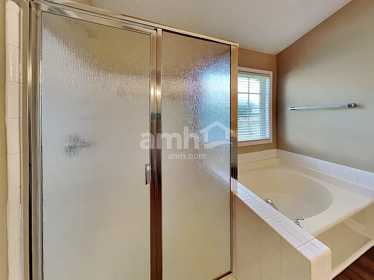 360 Dunagan Dr — Photo 11