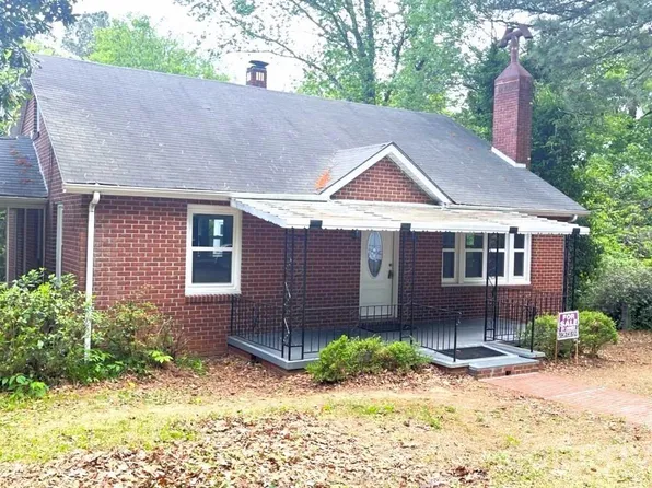205 Sunrise Ave, Mount Gilead, NC 27306