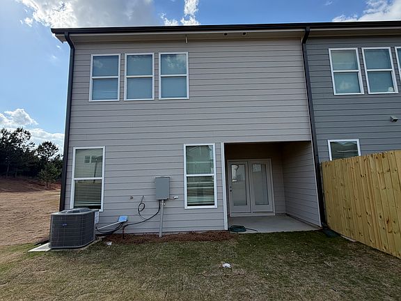 3rd image of 1015 Trichur Rd